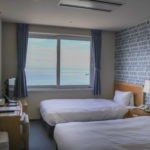 ②